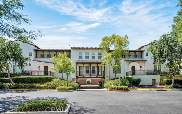 873 Terrace Lane W, Diamond Bar CA: https://media.crmls.org/medias/b5d43ce6-028e-4a9a-b215-6083a52cba19.jpg
