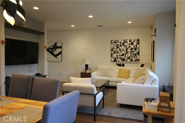 Detail Gallery Image 8 of 34 For 15343 Lotus Cir, Chino Hills,  CA 91709 - 3 Beds | 2/1 Baths