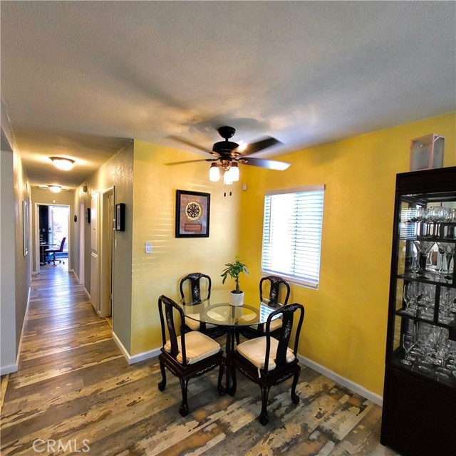 Detail Gallery Image 10 of 13 For 339 W Poplar St, Compton,  CA 90220 - 3 Beds | 1 Baths