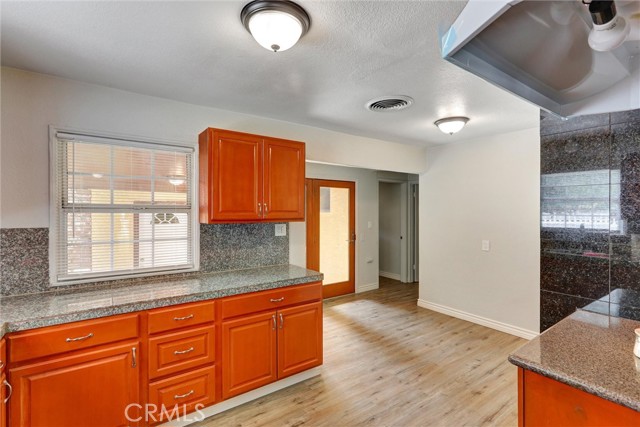 2804 Serrano Road, San Bernardino CA: https://media.crmls.org/medias/b5d5088b-0a1e-4f51-bc5a-6a39a1cfc976.jpg