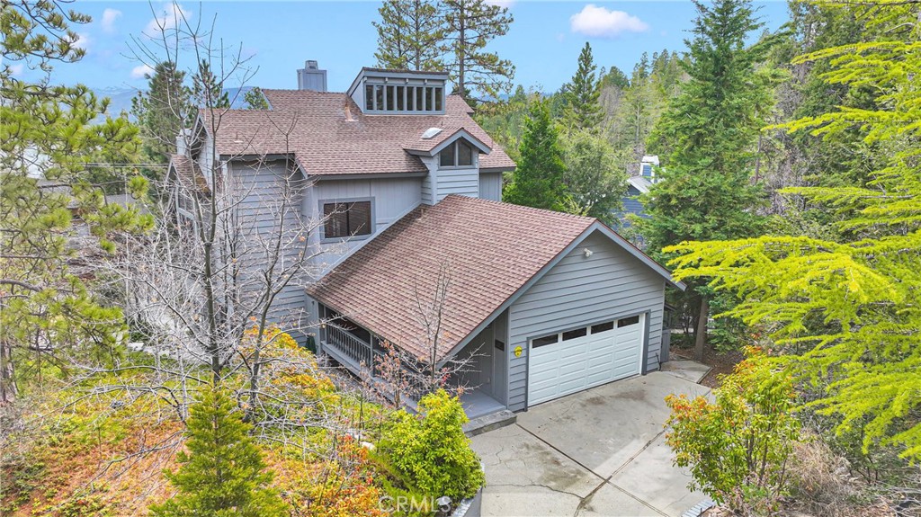 892 Nadelhorn Drive