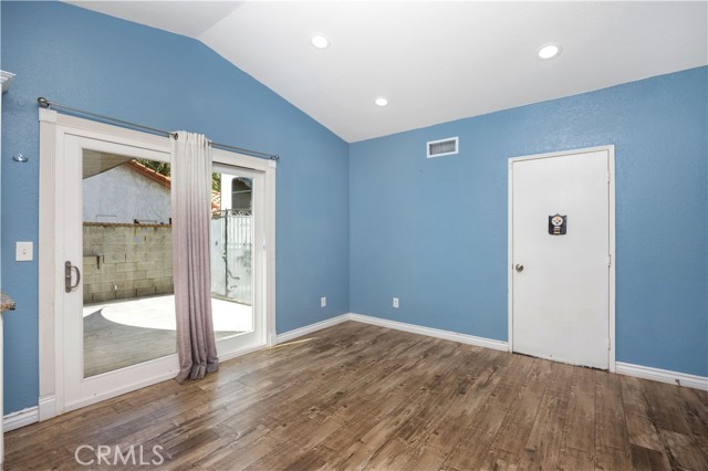 731 S Beechwood Avenue, Rialto CA: https://media.crmls.org/medias/b5d63e4e-0e0d-468d-9f1e-1aac4f3ce37b.jpg
