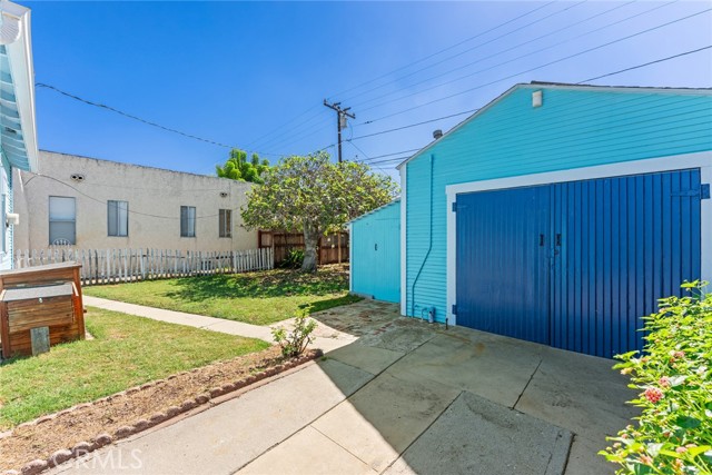 110 East Morningside photo 21