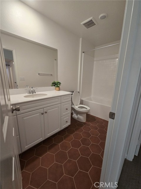 Detail Gallery Image 35 of 61 For 19427 Seeding Palace Circle, Riverside,  CA 92507 - 7 Beds | 3 Baths