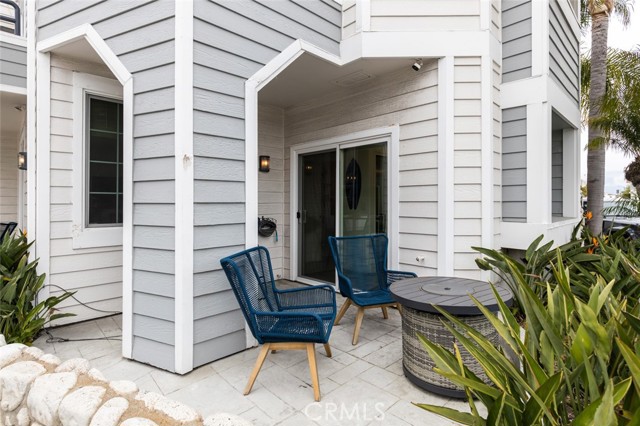 Detail Gallery Image 14 of 26 For 406 E Bay #H,  Newport Beach,  CA 92661 - 2 Beds | 2/1 Baths