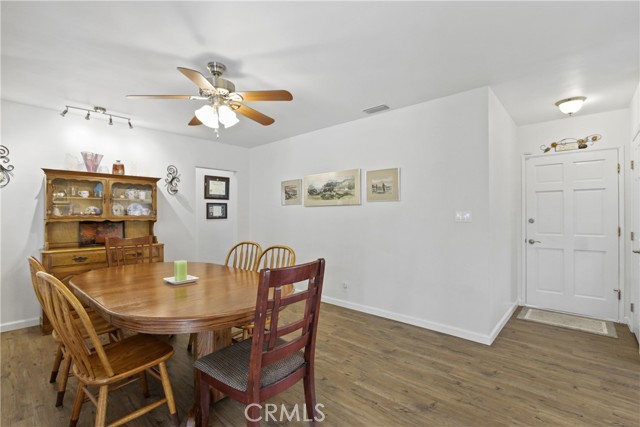 11051 Tarawa Drive, Los Alamitos CA: https://media.crmls.org/medias/b5d73d4f-1664-41ea-b4c6-66b48e5ebe97.jpg