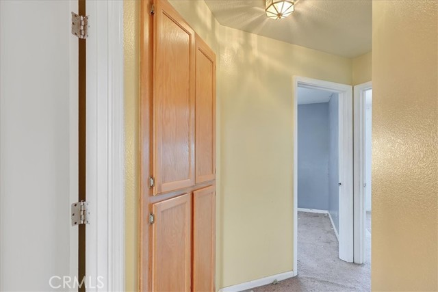 1712 Cattail Drive, Marysville CA: https://media.crmls.org/medias/b5d88cd0-4118-47e7-8a3c-136cb670224c.jpg