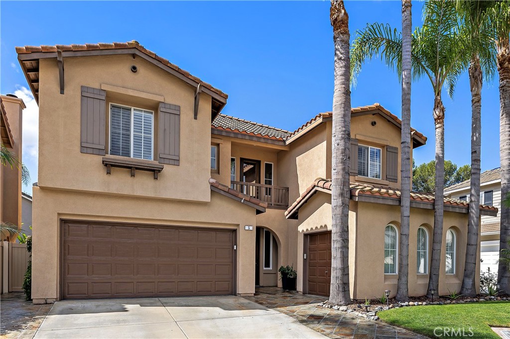 5 Lyon Ridge
