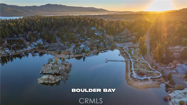 Detail Gallery Image 3 of 42 For 826 Boulder, Big Bear Lake,  CA 92315 - 3 Beds | 2/1 Baths