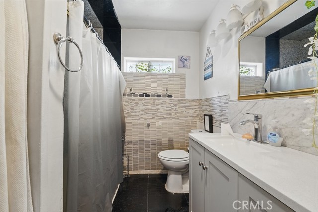 Image 13 of 30 For 12737 Cometa Avenue