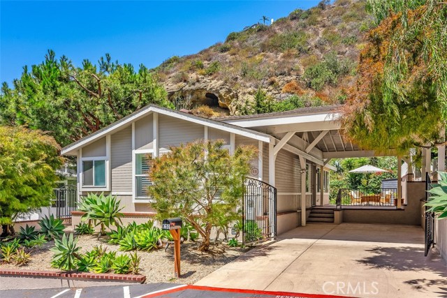 Detail Gallery Image 2 of 41 For 30802 Coast #K51,  Laguna Beach,  CA 92651 - 2 Beds | 2 Baths