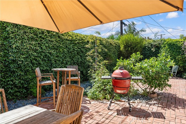 2924 Royal Palm Drive, Costa Mesa CA: https://media.crmls.org/medias/b5da1543-03e7-4485-90ce-84831de20f14.jpg