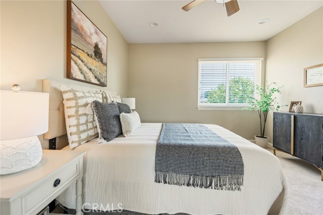 6335 E Smokey Avenue, Orange CA: https://media.crmls.org/medias/b5da17db-ad0e-4e51-b4df-0921942b00e1.jpg