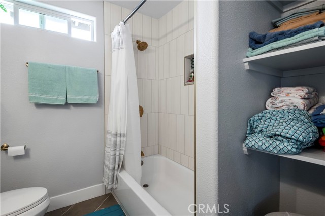 Detail Gallery Image 28 of 58 For 20761 Catamaran, Huntington Beach,  CA 92646 - 4 Beds | 4/1 Baths