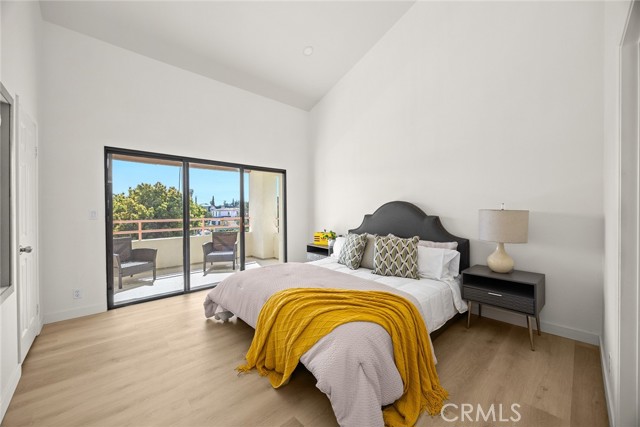 Detail Gallery Image 12 of 27 For 480 North Moore Avenue#a, Monterey Park,  CA 91754 - 4 Beds | 3 Baths