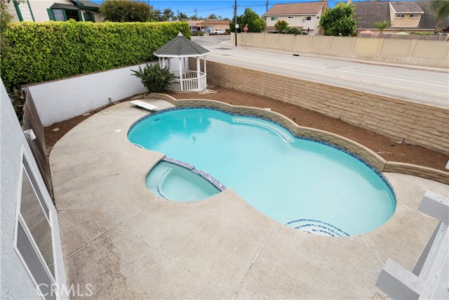 Detail Gallery Image 39 of 52 For 21941 Oceanview Ln, Huntington Beach,  CA 92646 - 4 Beds | 2/1 Baths