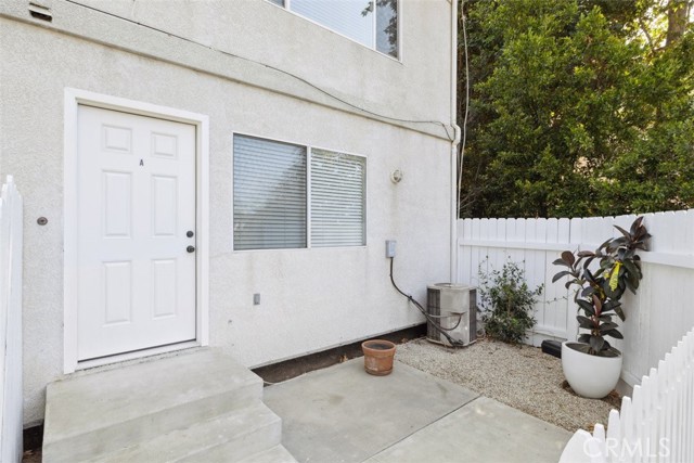 3709 Las Flores Canyon Road, Malibu CA: https://media.crmls.org/medias/b5db66a9-e399-40dc-88f7-4f1f068bd2c1.jpg
