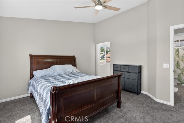 29115 Whitegate, Highland CA: https://media.crmls.org/medias/b5dba801-ab37-4cd7-9a82-928f15743ce7.jpg