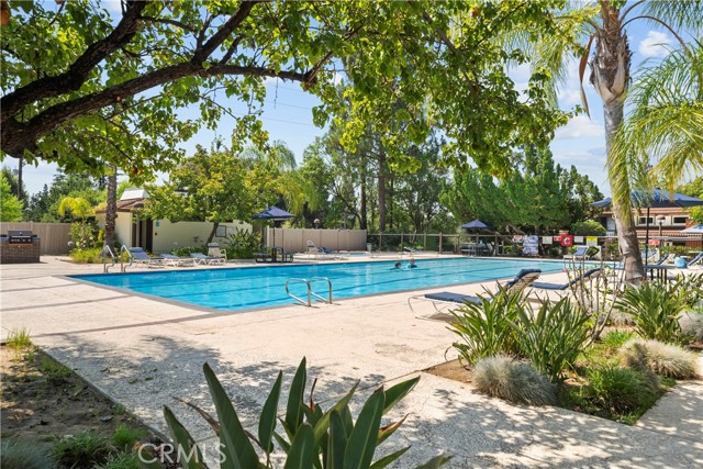 Detail Gallery Image 42 of 45 For 10214 Larwin Ave #3,  Chatsworth,  CA 91311 - 4 Beds | 3 Baths