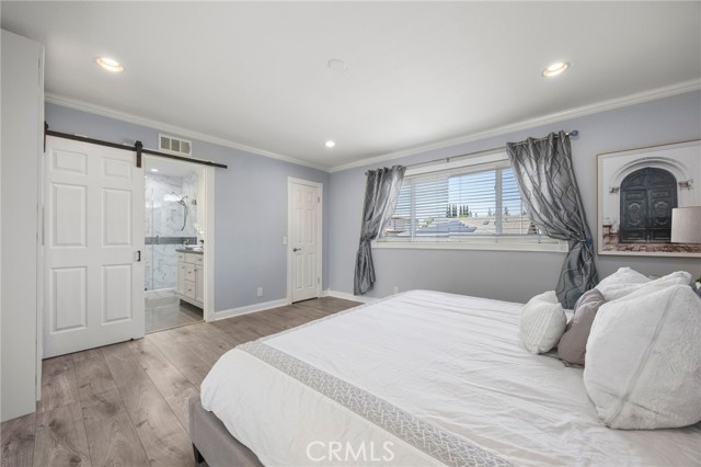 324 Marymont Avenue, Placentia CA: https://media.crmls.org/medias/b5ddade2-d9e7-41b8-854f-a6eb72f4e67d.jpg