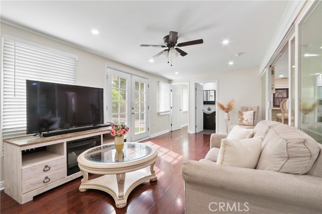 Detail Gallery Image 8 of 15 For 9558 Bert St, Pico Rivera,  CA 90660 - 2 Beds | 1 Baths