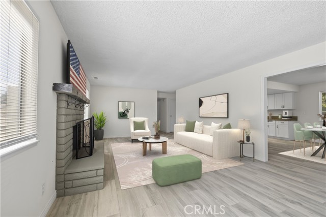 Detail Gallery Image 5 of 30 For 18021 Birch St, Hesperia,  CA 92345 - 3 Beds | 2 Baths