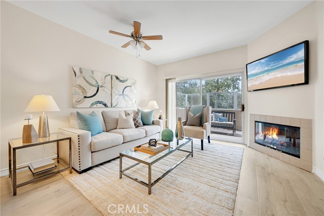 Front Image Thumbnail for CROC26072921