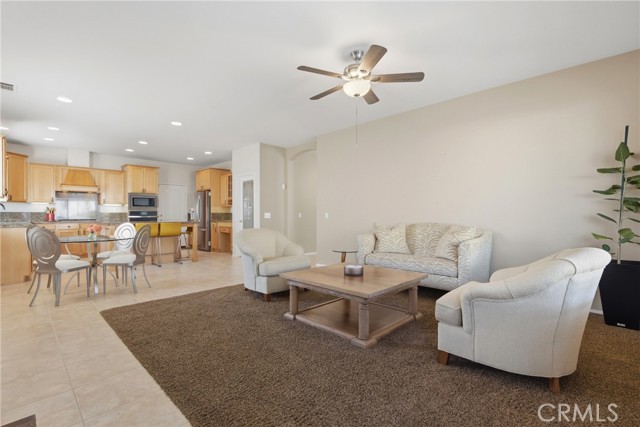 Detail Gallery Image 14 of 73 For 43916 Barletta St, Temecula,  CA 92592 - 5 Beds | 3 Baths