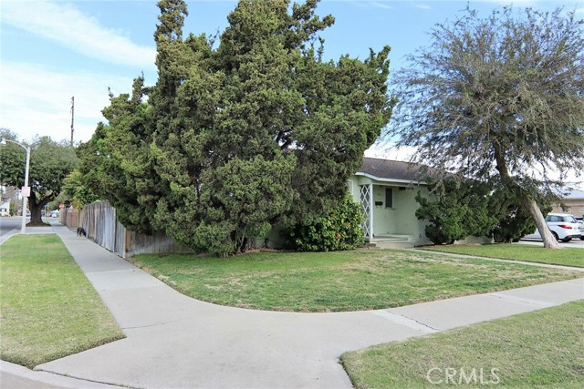 Image 3 for 761 W Woodcrest Ave, Fullerton, CA 92832