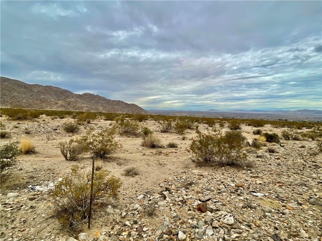 0 Utah Trail, Twentynine Palms, California 92277, ,Land,For Sale,0 Utah Trail,CRJT24014142