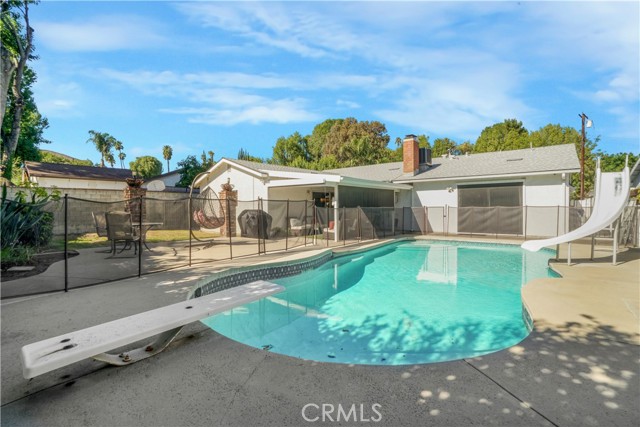 Detail Gallery Image 7 of 44 For 24206 Saint Edens Circle, West Hills,  CA 91307 - 3 Beds | 2 Baths