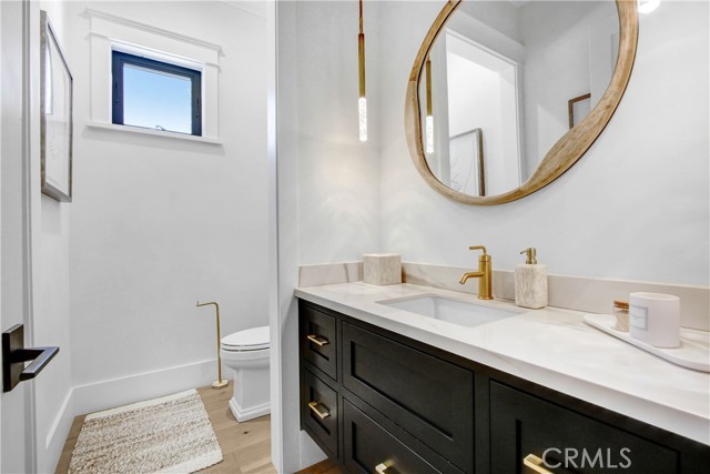 Detail Gallery Image 21 of 44 For 4842 Ranchito Ave, Sherman Oaks,  CA 91423 - 5 Beds | 5/1 Baths