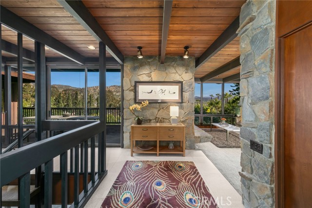 Detail Gallery Image 4 of 48 For 780 Singing Vista, El Cajon,  CA 92019 - 4 Beds | 3/1 Baths