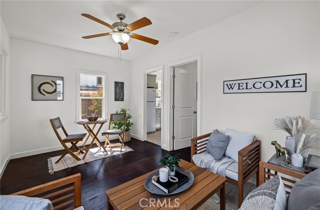 438 W 6th Avenue, Chico CA: https://media.crmls.org/medias/b5e3dbb7-5b16-44d8-ad27-03dd769e53a5.jpg