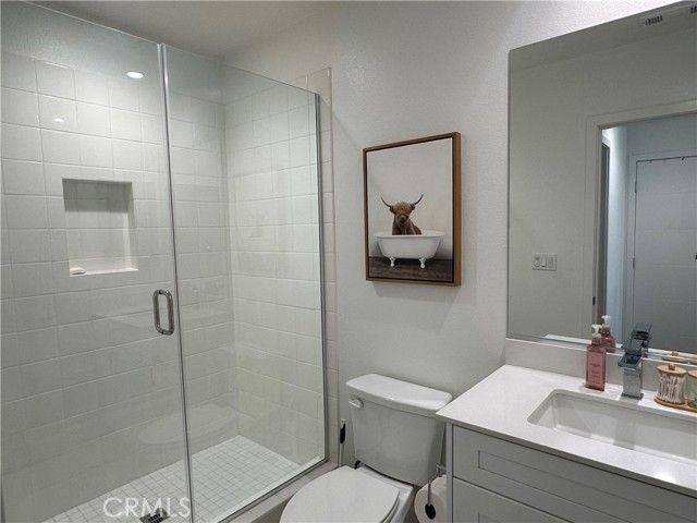 Detail Gallery Image 14 of 21 For 4828 Long Beach Blvd, Long Beach,  CA 90805 - 3 Beds | 3 Baths