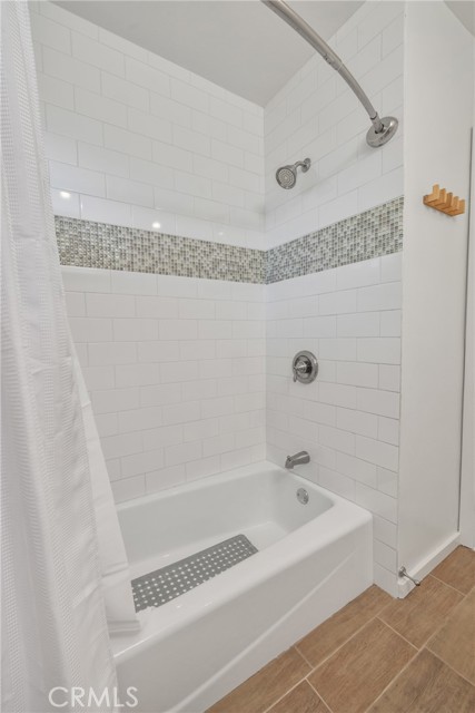 Detail Gallery Image 18 of 23 For 6714 E Premium St, Long Beach,  CA 90808 - 3 Beds | 2 Baths