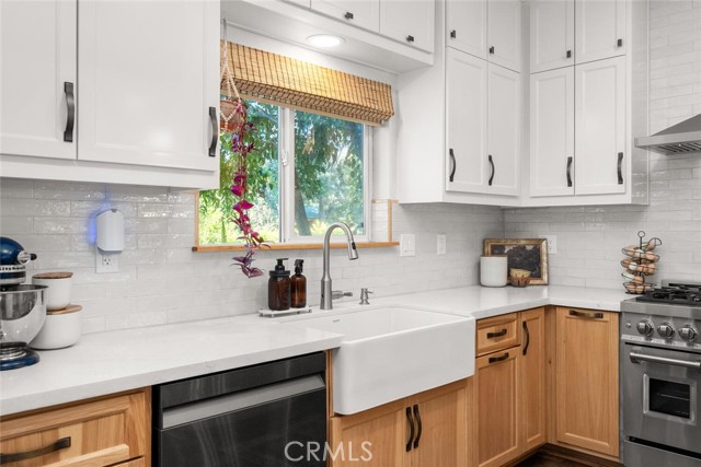Detail Gallery Image 11 of 59 For 3332 Williams Rd, Butte Valley,  CA 95965 - 6 Beds | 4 Baths