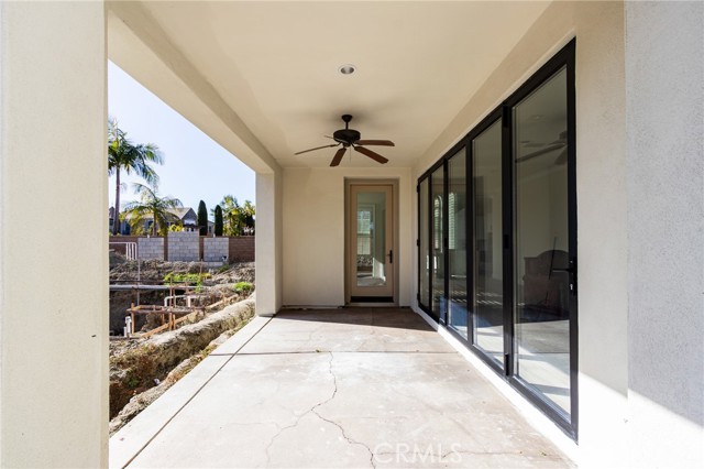 18 Elissa, Ladera Ranch CA: https://media.crmls.org/medias/b5e73591-920c-4d42-91c9-e8a8d50136f2.jpg