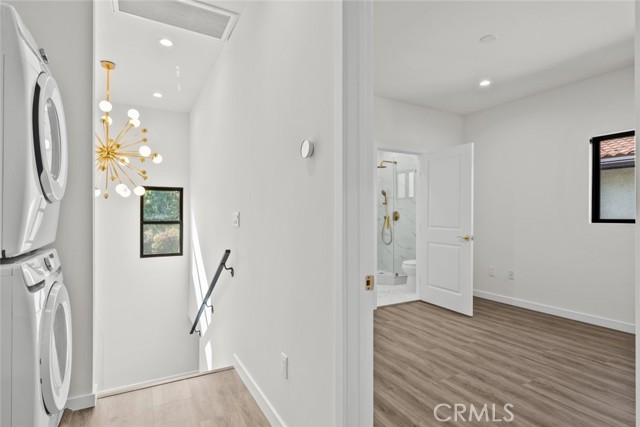 22835 Styles Street, Woodland Hills CA: https://media.crmls.org/medias/b5e76c3b-2431-4d36-983a-d5ec332336d4.jpg