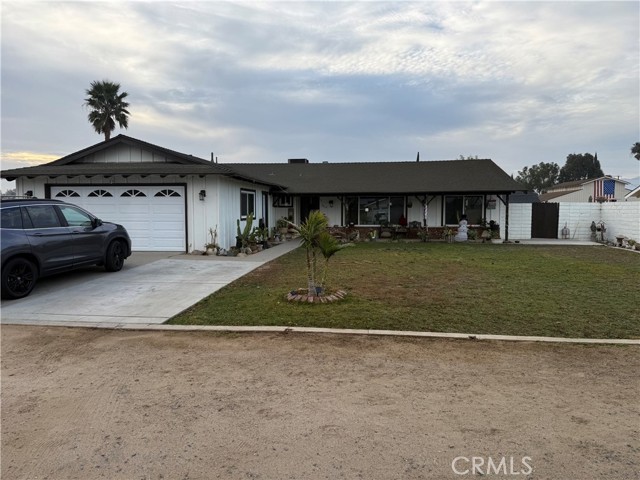 Detail Gallery Image 1 of 36 For 3868 Bluff St, Norco,  CA 92860 - 3 Beds | 2 Baths