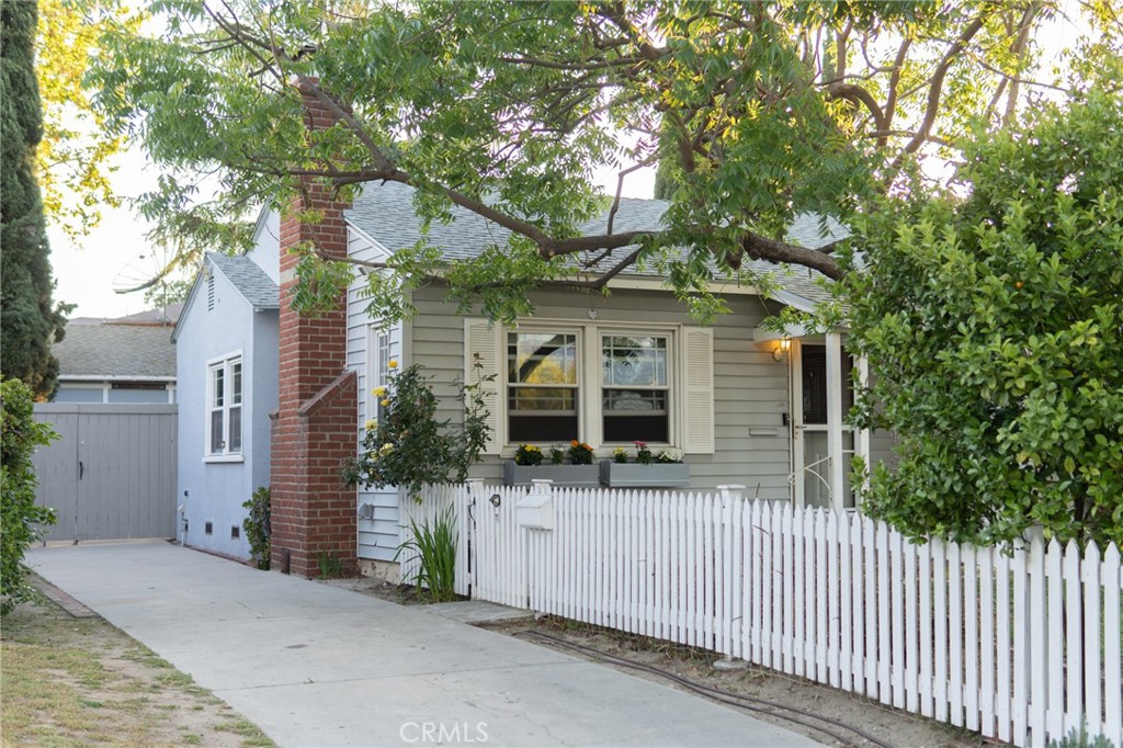 1119 N Niagara Street N, Burbank, CA 91505