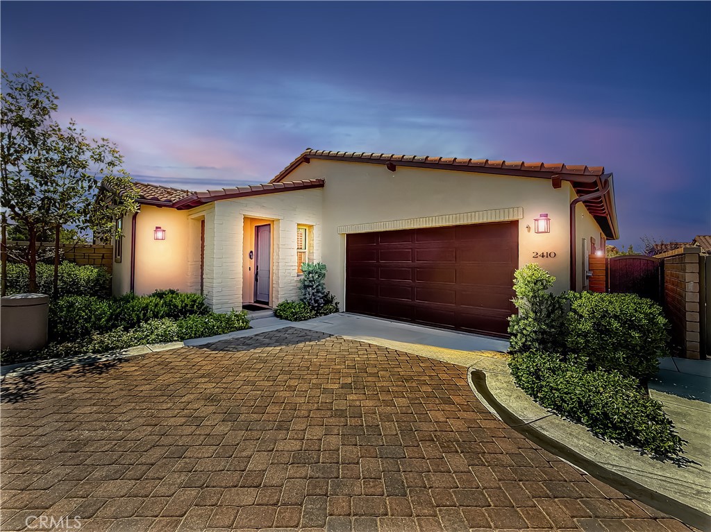 2410 Quartsite Drive