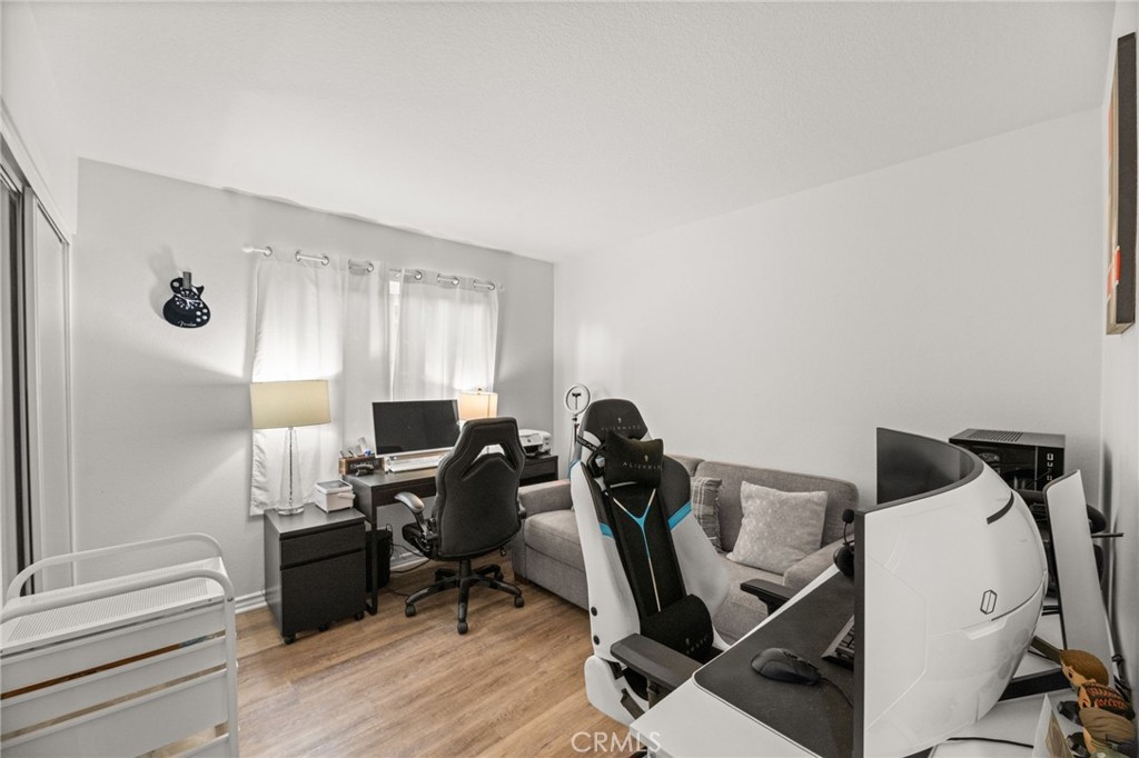 B5e9ac0b 3394 4021 A92f Defb6786c3c0