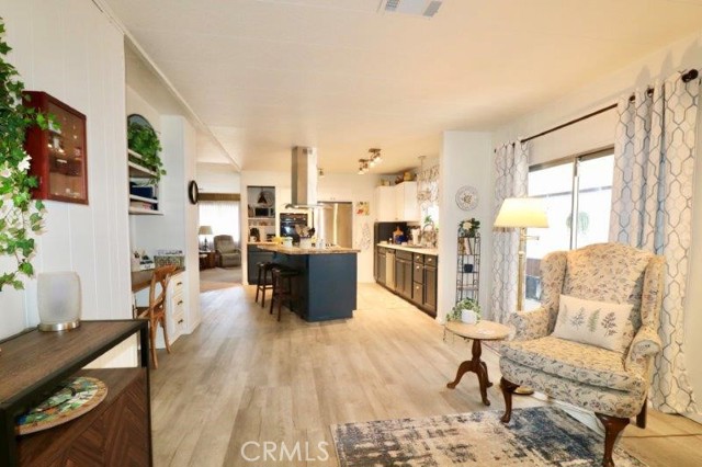 Detail Gallery Image 31 of 46 For 12726 Lake Forest Dr #25,  La Mirada,  CA 90638 - 2 Beds | 2 Baths