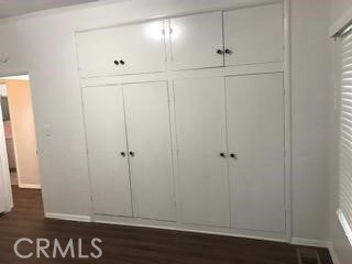 https://media.crmls.org/medias/b5eb53a9-04f9-4b00-9710-30f59a31ab41.jpg?preset=X-Large