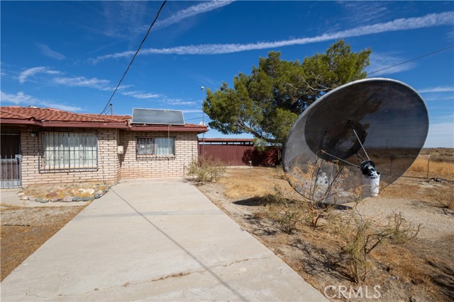 Detail Gallery Image 2 of 35 For 5329 W Avenue C14, Lancaster,  CA 93536 - 2 Beds | 1 Baths