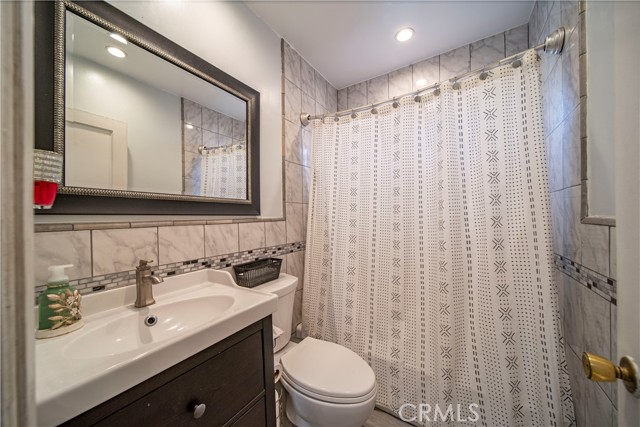 Detail Gallery Image 21 of 33 For 11343 Foster Rd, Norwalk,  CA 90650 - 3 Beds | 1 Baths