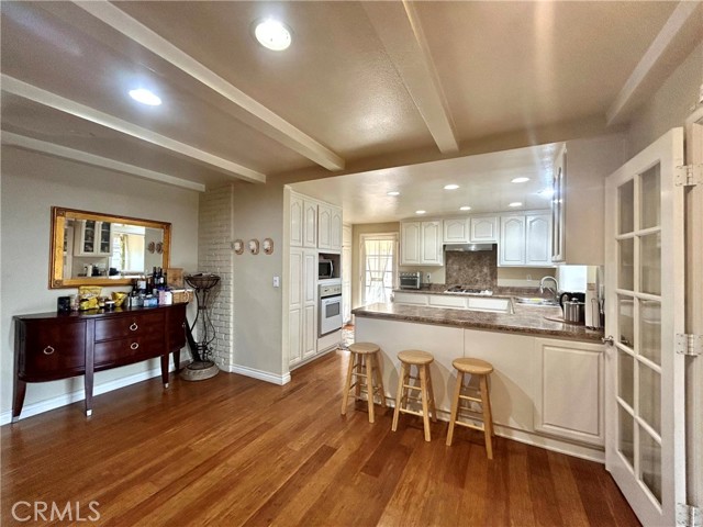 Detail Gallery Image 4 of 11 For 3036 N Skywood, Orange,  CA 92865 - 4 Beds | 2 Baths