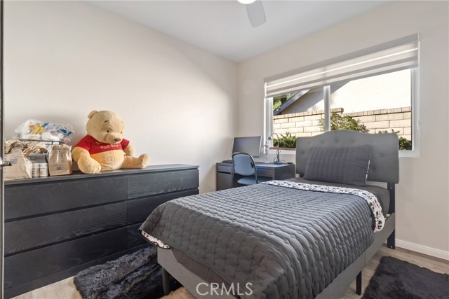 Detail Gallery Image 17 of 42 For 27945 Sycamore Creek, Valencia,  CA 91354 - 4 Beds | 2 Baths