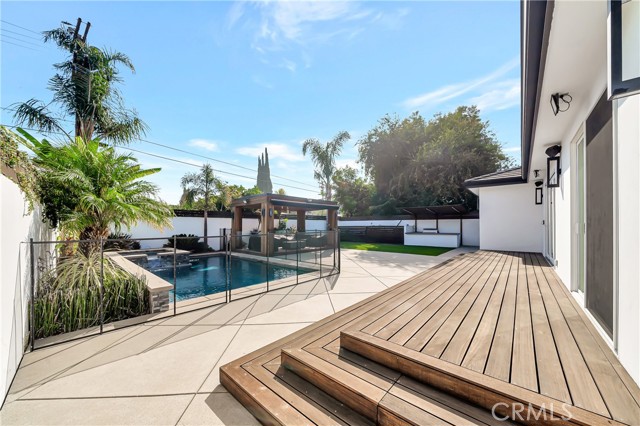 5622 Katherine, Sherman Oaks CA: https://media.crmls.org/medias/b5ed3ac9-3239-4a7d-bb7f-73768945ea1d.jpg